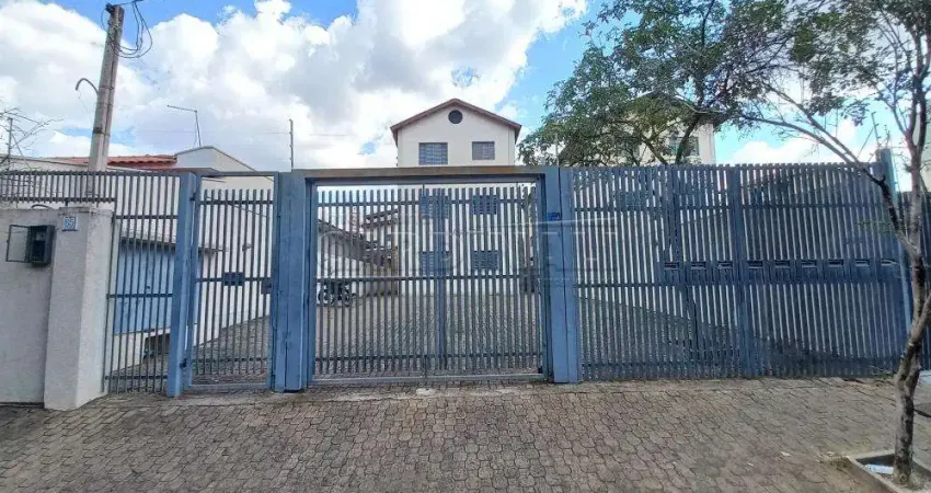 Apartamento com 1 dormitório e vaga de garagem próximo a usp 1