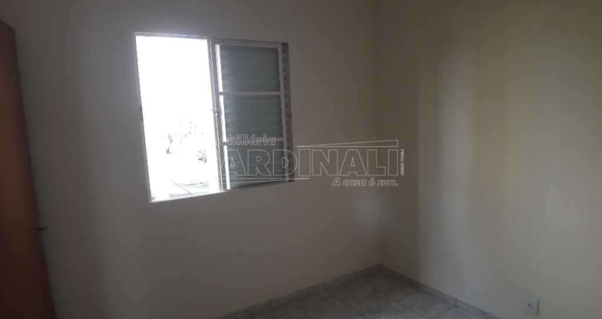 Apartamento com 2 quartos para alugar na Rua Doutor Antônio Stella Moruzzi, Bloco 27, 300, Jardim das Torres, São Carlos