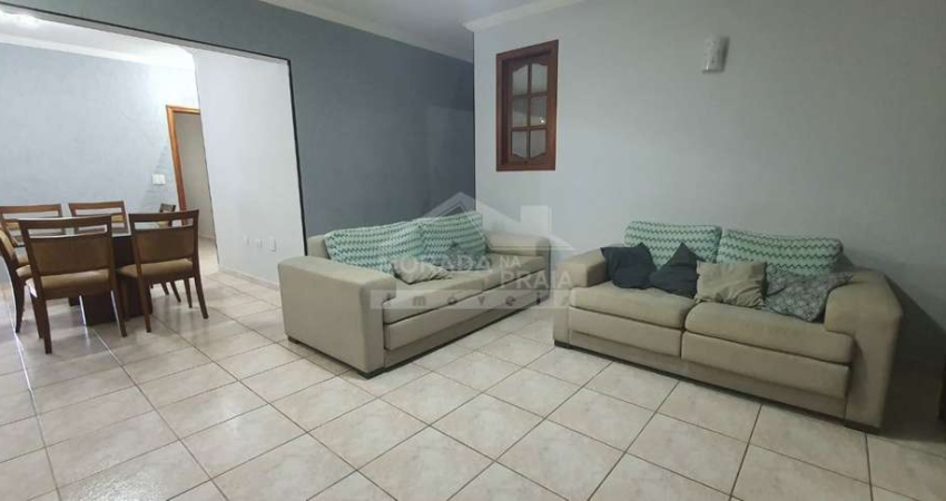 Comprar Apartamento no FORTE de 03 Dormitórios, Sacada,Lazer,Confira na Imobiliária em Praia Grande.