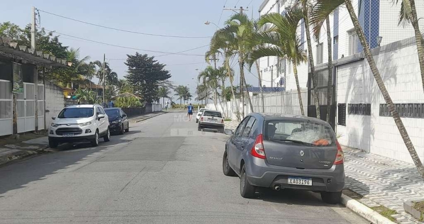 COBERTURA  na Mirim, 2 dormitório, confira na imobiliária em Praia Grande.
