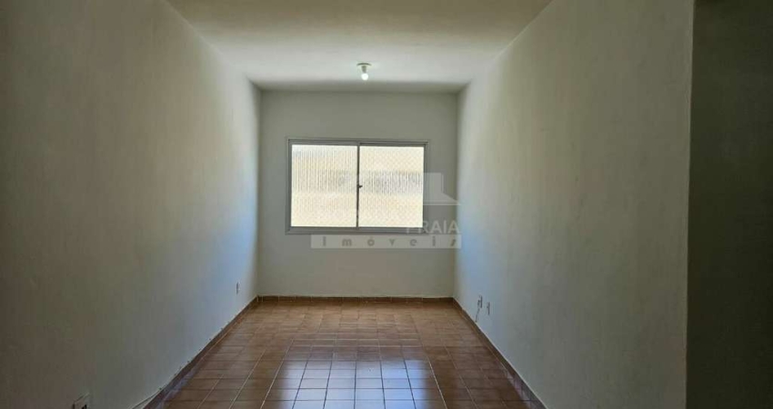 Ótimo apartamento, de 2 Dormitórios,  avenida Paris, BOQUEIRÃO à 500 metros da praia.