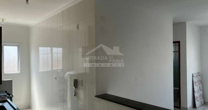 Apartamento no Centro da Ocian,2 Dormitórios, Sacada, Confira na Imobiliária em Praia Grande.