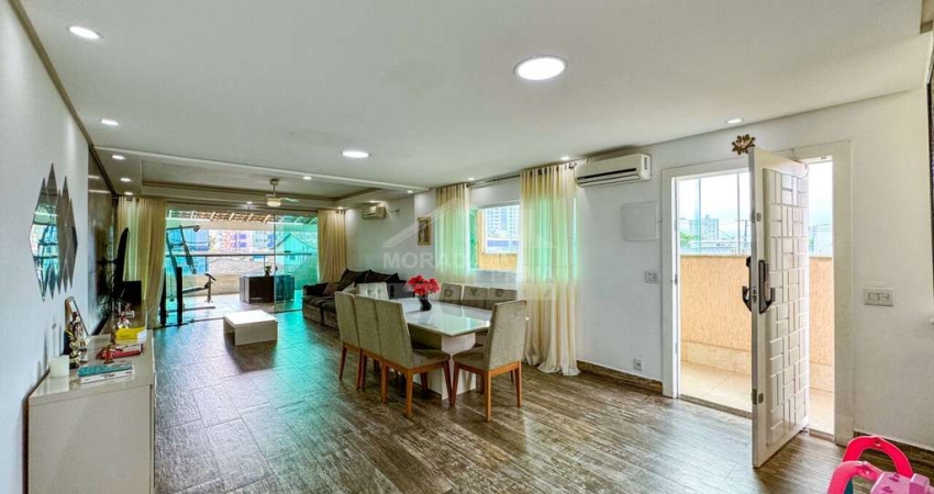 Sobrado no Boqueirão tanto RESIDENCIAL ou COMERCIAL 3 dormitórios, piscina, confira em Praia Grande.