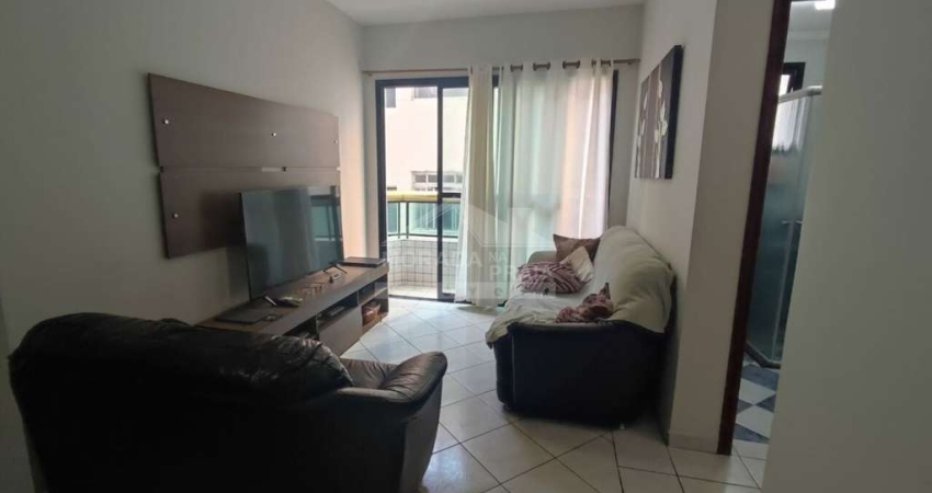 Apto c/ 3 dorm, 1 suíte, sacada, 80 mts mar, portaria, confira na imobiliária em Praia Grande.