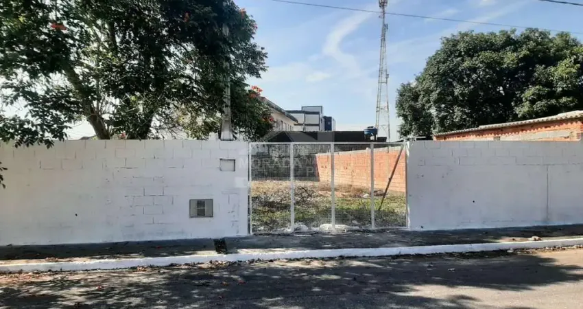 Terreno de esquina no SOLEMAR - PRAIA GRANDE - na imobiliária em Praia Grande.