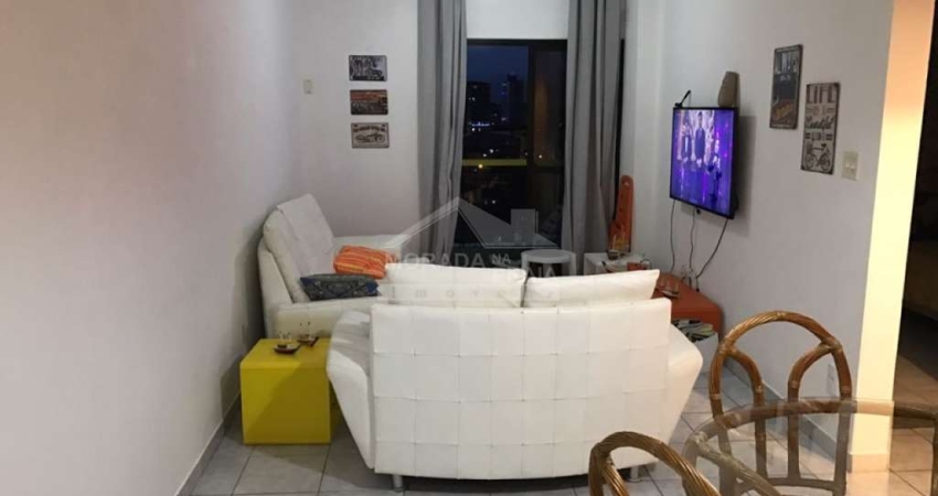 Apartamento MOBILIADO e VISTA LIVRE no FORTE, 2 dormitórios, sacada, confira em Praia Grande.