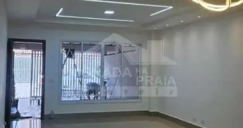 Sobrado triplex 3 dormitórios, terraço, quintal, confira na imobiliária em praia grande.