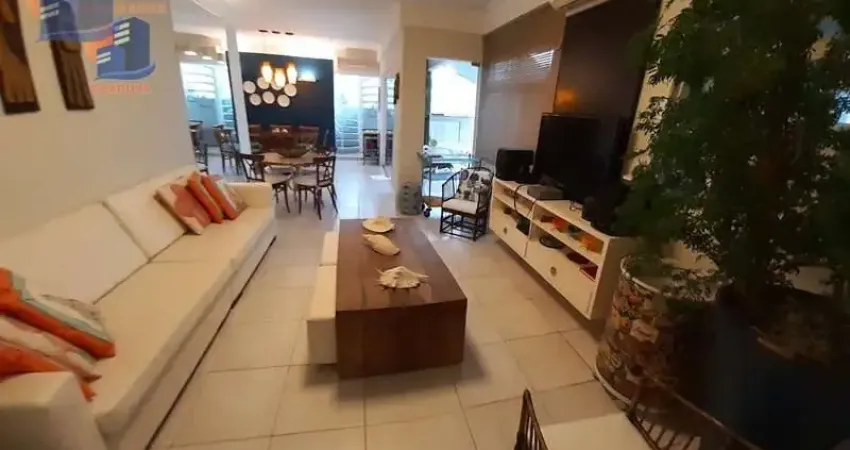Cobertura com 5 quartos à venda na Avenida Venezuela, Enseada, Guarujá