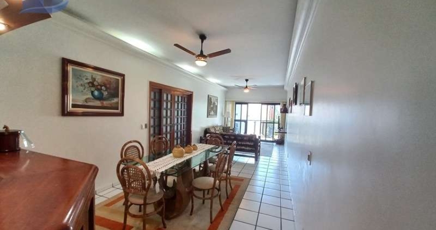 Amplo Apartamento a 250 metros do Mar!