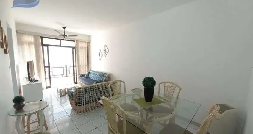 Ótima Localização 300 Metros da Praia Enseada.