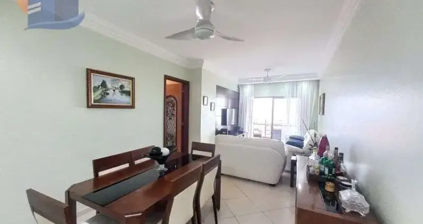 Localização Privilegiada! Apenas 250 metros do Mar, 02 vagas de garagem.