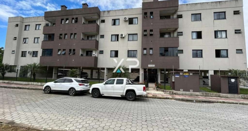 Apartamento a venda Aririú com 3 quartos, 2 banheiros e 2 vagas cobertas