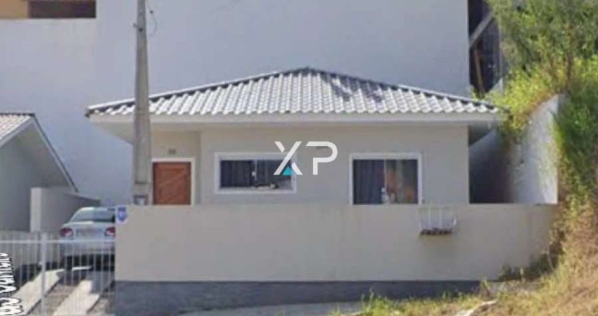 Casa no Bela Vista com 2  quartos, 1 banheiro , 1 vaga, XP2265