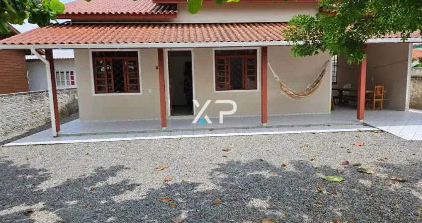 Casa com 3 quartos à venda na Avenida Astrogildo Quadros, 1, Pinheira, Palhoça