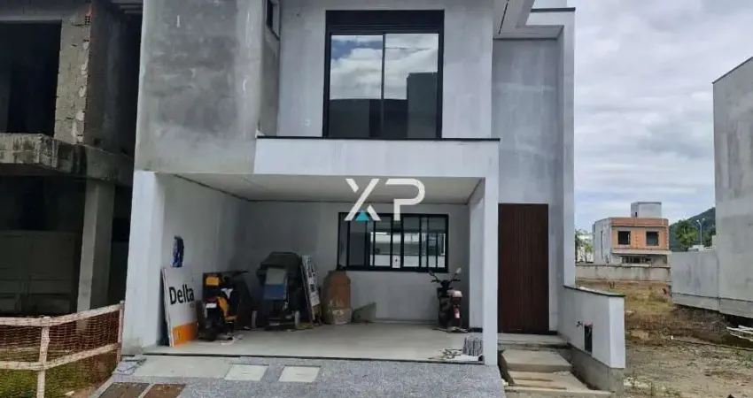 Casa com 3 quartos à venda na Avenida Deltaville, 376, Beira Rio, Biguaçu