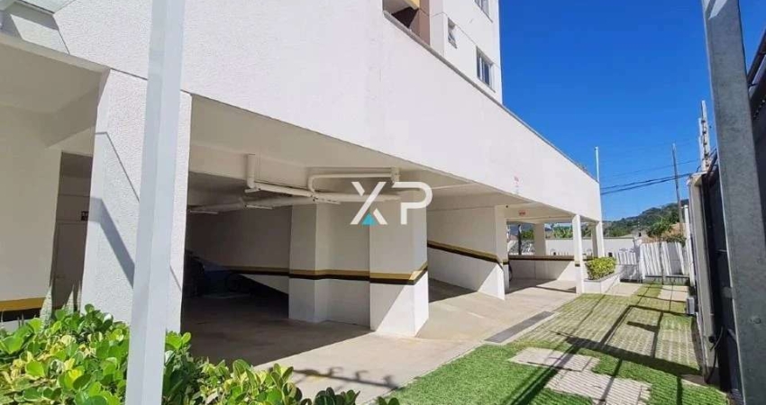Apartamento semi mobiliado com 2 quartos a venda na Pedra Branca.