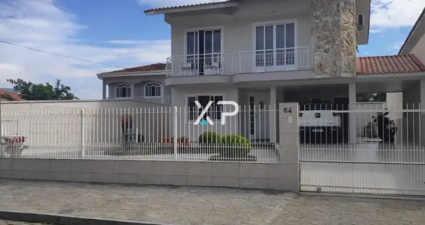 Casa com 3 quartos à venda na Rua Graciliano Carlos de Quadros, 64, Centro, Palhoça