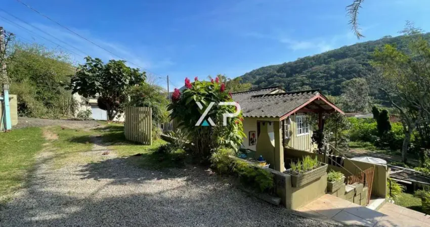 Terreno à venda na Servidão Carlota Maria Martins das Chagas, 17, Rio Tavares, Florianópolis