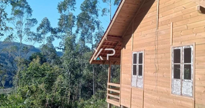 Sítio l Em Anitópolis a venda | Com Cabana