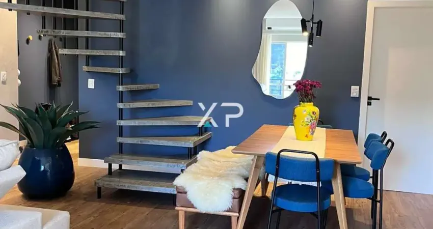 Cobertura  Duplex na Pedra Branca com 3 quartos sendo 1 suíte, 3 banheiros e 1 vaga dupla
