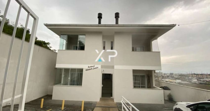 Apartamento a Venda no Residencial Adelaide Carneiro, no bairro São Sebastião Palhoça 2 Quartos