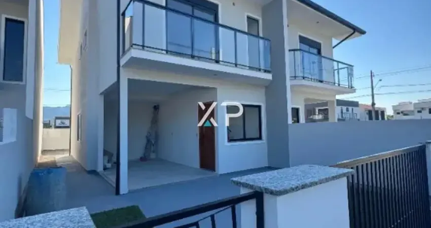 Casa com 3 quartos à venda na Rua Luiz Carolino Pereira, 1, Forquilhas, São José