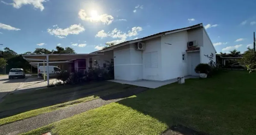 Casa com 3 quartos à venda na Avenida Paulo Roberto Vidal, 1, Bela Vista, Palhoça