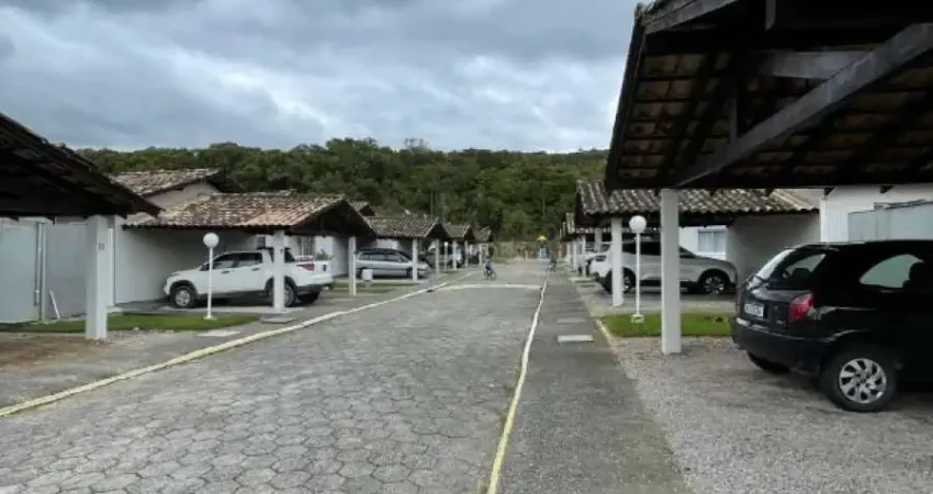 Casa com 2 quartos à venda na Rua João Honorato da Silveira, 735, Forquilhas, São José