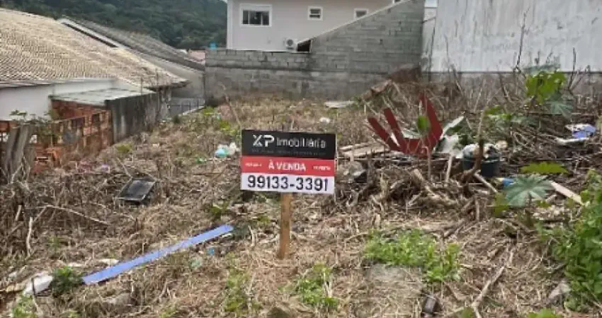 Terreno à venda na Rua Bibi Ferreira, S/N, Bela Vista, Palhoça