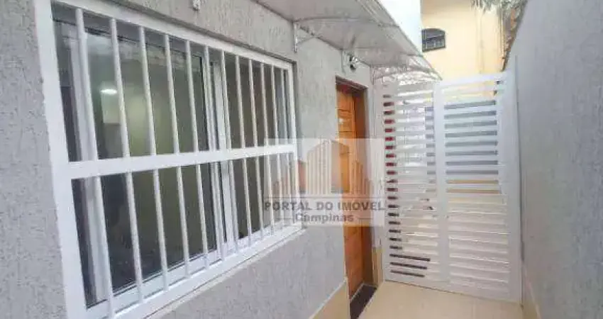 Casa na Praia com 2 dormitórios à venda, 61 m² por R$ 300. Jardim Imperador - Praia Grande/SP