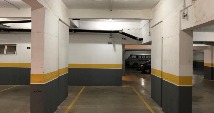 Oferta de venda de Vaga de garagem adicional no Condomínio João Martins Zona 7 Maringá-PR.
