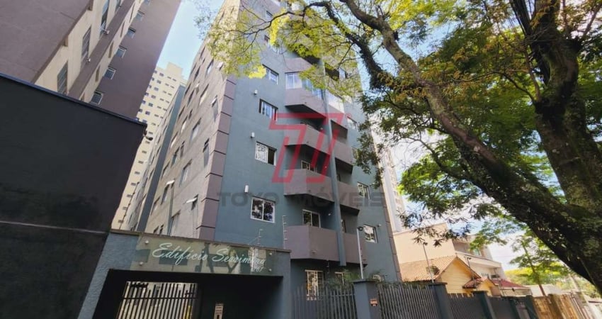 Apartamento com 1 dormitório para alugar com 32,66m² no Ed. Sessimbra, bairro Portão