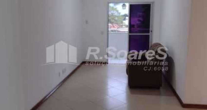 Apartamento com 3 quartos à venda na Estrada Japore, Vila Valqueire, Rio de Janeiro