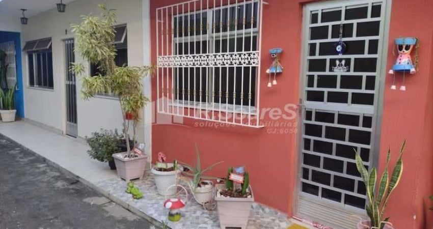 Casa em condomínio fechado com 3 quartos à venda na Rua Frei Sampaio, Marechal Hermes, Rio de Janeiro
