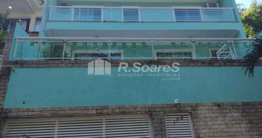 Casa em condomínio fechado com 4 quartos à venda na Rua Moacir dos Santos Lima, Vila Valqueire, Rio de Janeiro
