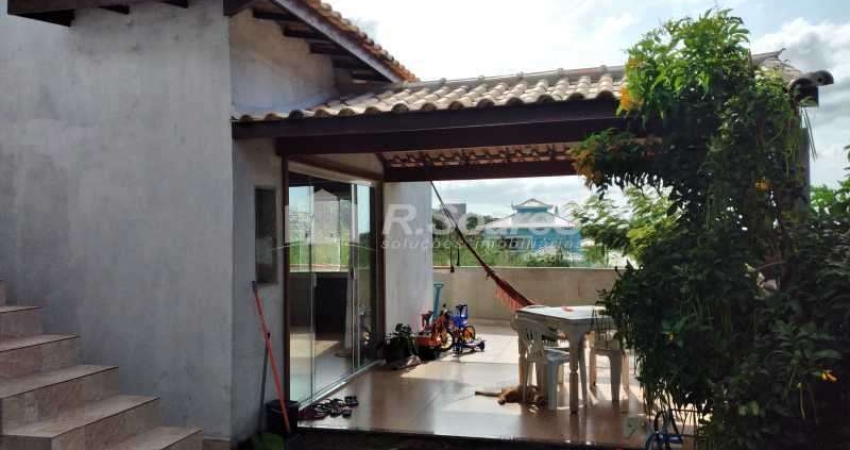 Casa em condomínio fechado com 4 quartos à venda na Rua do Guriri, Peró, Cabo Frio
