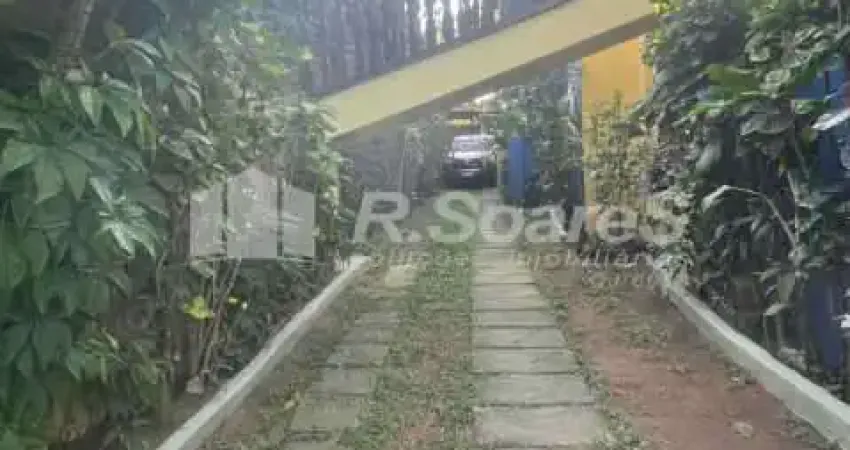 Casa com 6 quartos à venda na Rua Teófilo Dávila, Porto da Roça I, Saquarema