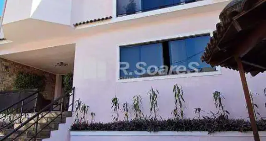 Casa com 5 quartos à venda na Rua Jaunas, Vila Valqueire, Rio de Janeiro