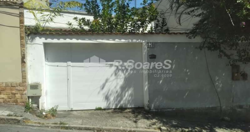 Casa com 2 quartos à venda na Rua Adão José de Paula, Jardim Sulacap, Rio de Janeiro
