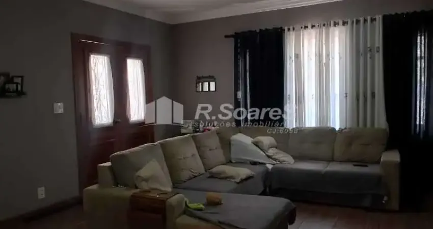 Casa com 3 quartos à venda na Rua Luís Beltrão, Vila Valqueire, Rio de Janeiro