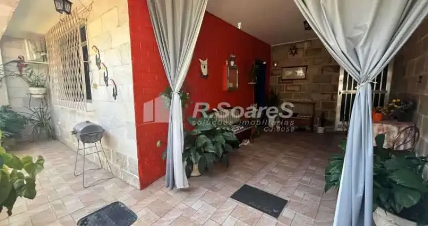 Casa em condomínio fechado com 3 quartos à venda na Estrada Intendente Magalhães, Madureira, Rio de Janeiro