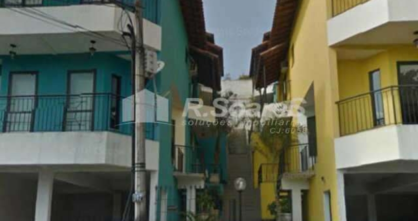 Casa em condomínio fechado com 3 quartos à venda na Rua Santa Genoveva, Vila Valqueire, Rio de Janeiro