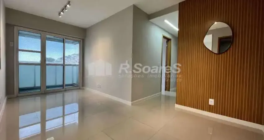 Apartamento com 2 quartos à venda na Estrada Intendente Magalhães, Bento Ribeiro, Rio de Janeiro