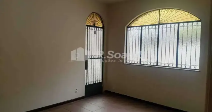 Casa em condomínio fechado com 2 quartos à venda na Rua Comandai, Marechal Hermes, Rio de Janeiro
