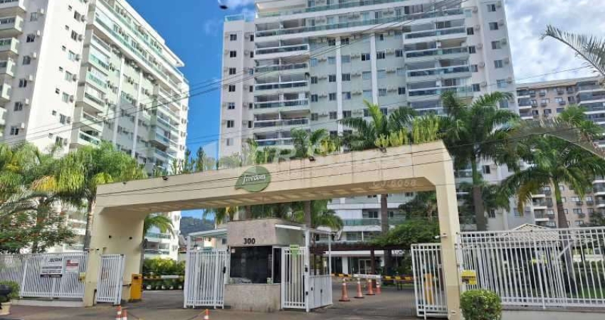 Apartamento com 3 quartos à venda na Avenida Jaime Poggi, Jacarepaguá, Rio de Janeiro