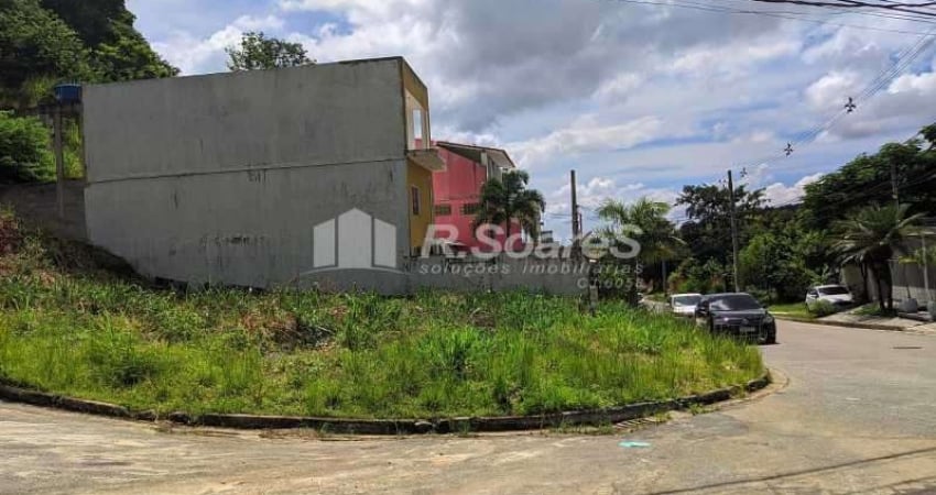 Terreno à venda na Avenida Carlos Pontes, Jardim Sulacap, Rio de Janeiro