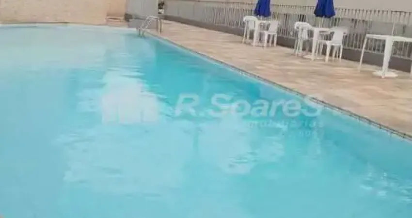 Apartamento com 2 quartos à venda na Avenida Alberico Dinis, Jardim Sulacap, Rio de Janeiro