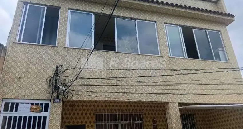 Casa com 2 quartos à venda na Rua Modestino Kanto, Jardim Sulacap, Rio de Janeiro