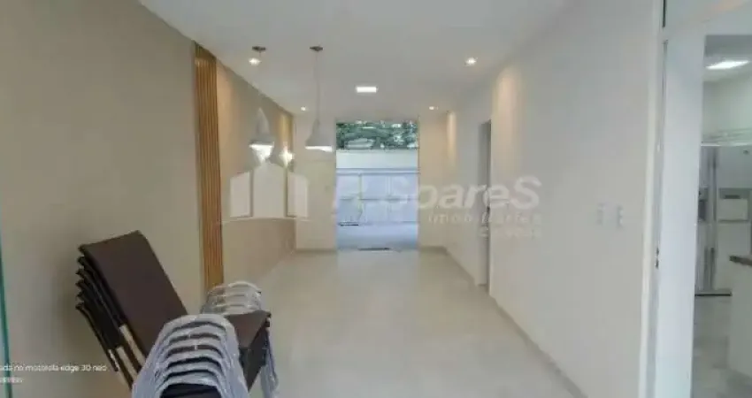 Casa com 4 quartos à venda na Rua Lavínia, Realengo, Rio de Janeiro