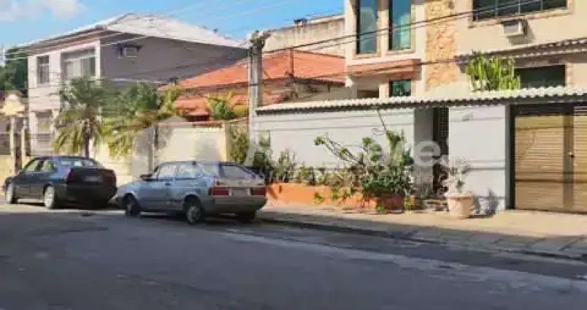 Casa em condomínio fechado com 3 quartos à venda na Rua Sabino Barroso, Vila Valqueire, Rio de Janeiro